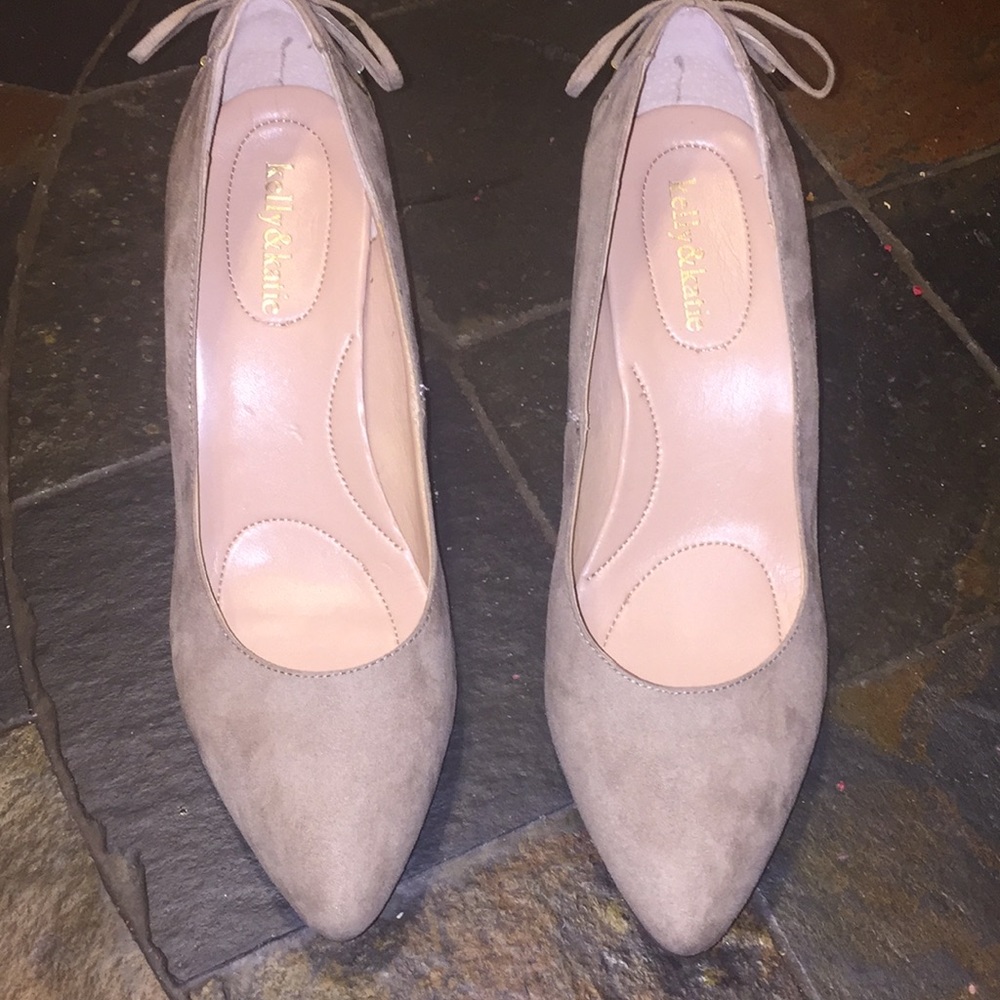 Taupe heels